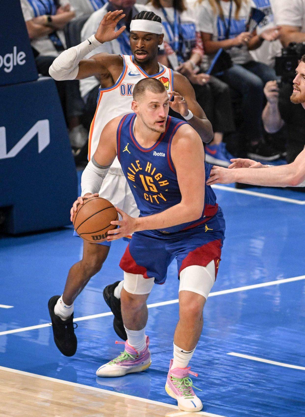 还在精神状 还在精神状