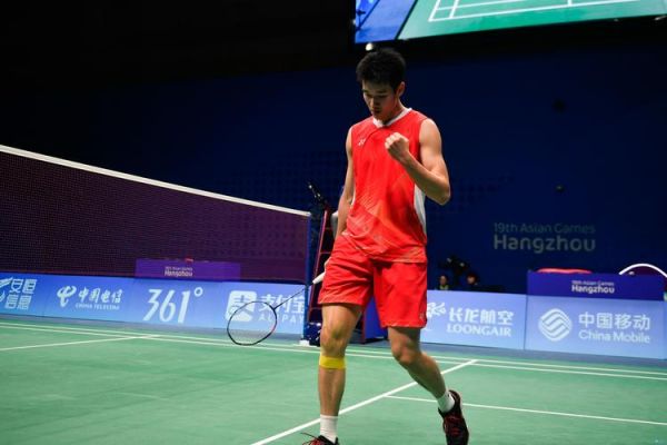 15个篮板 15个篮板