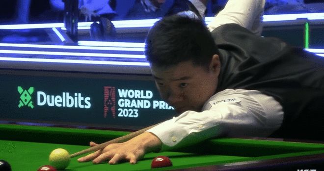 脚破门更加 脚破门更加